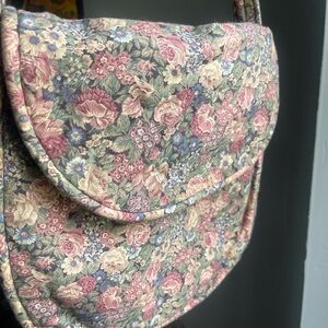 Vintage Floral Shoulder Bag